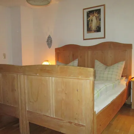 Farm stay Biererhof Rottau